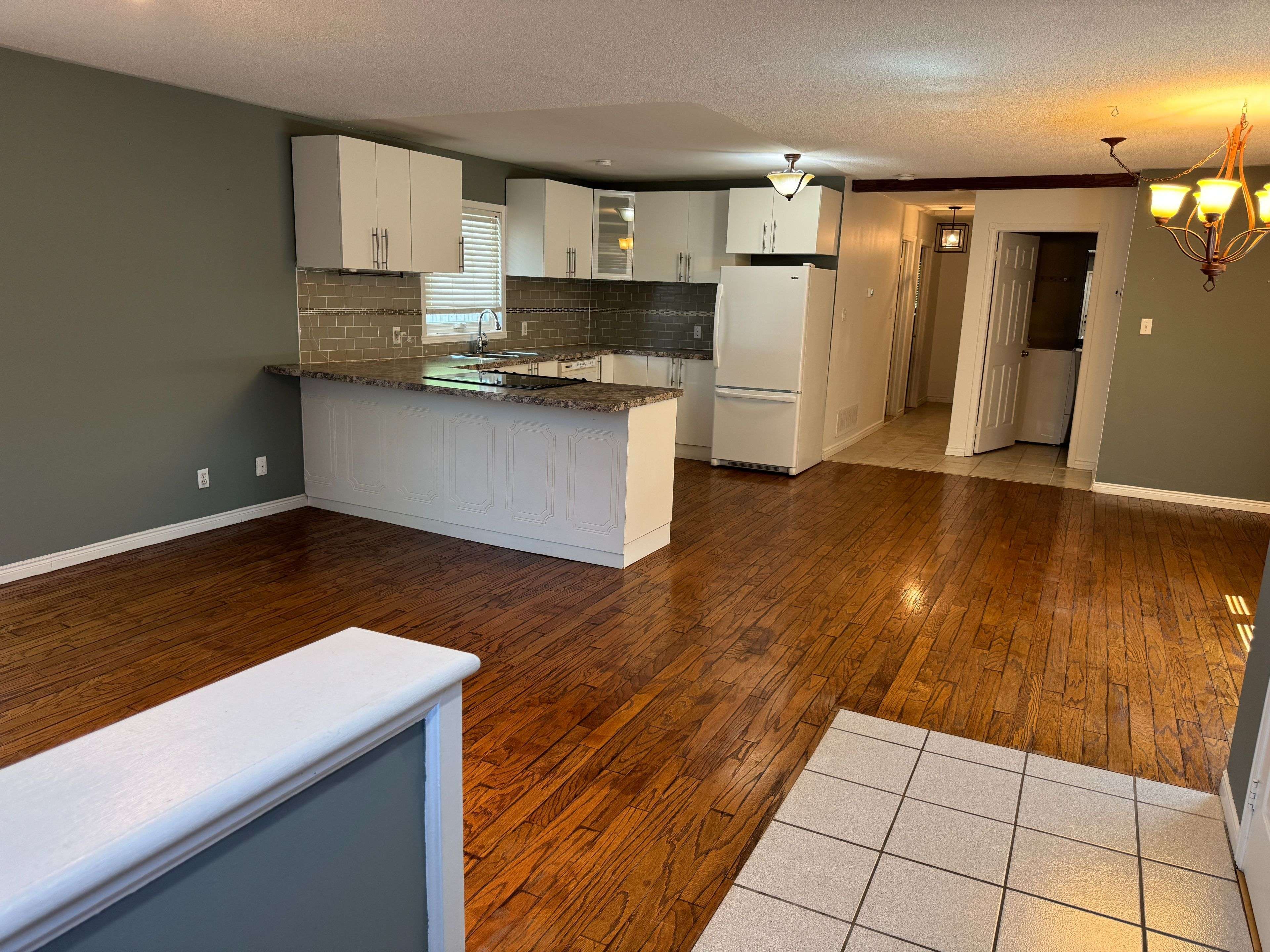 Georgina, ON L4P 2T3,213 Bayview AVE