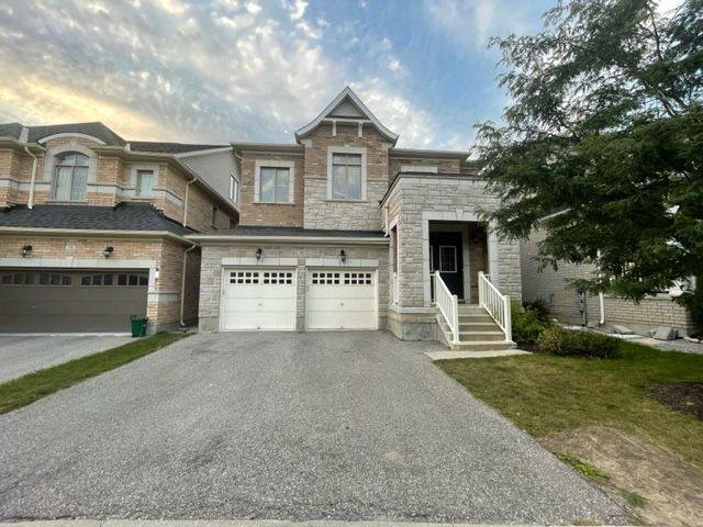 Aurora, ON L4G 0W4,14 Warren Mcbride CRES
