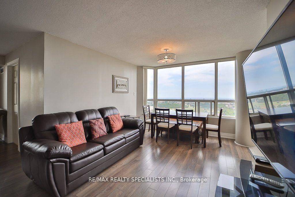 Mississauga, ON L5B 3Z7,400 Webb DR #2209