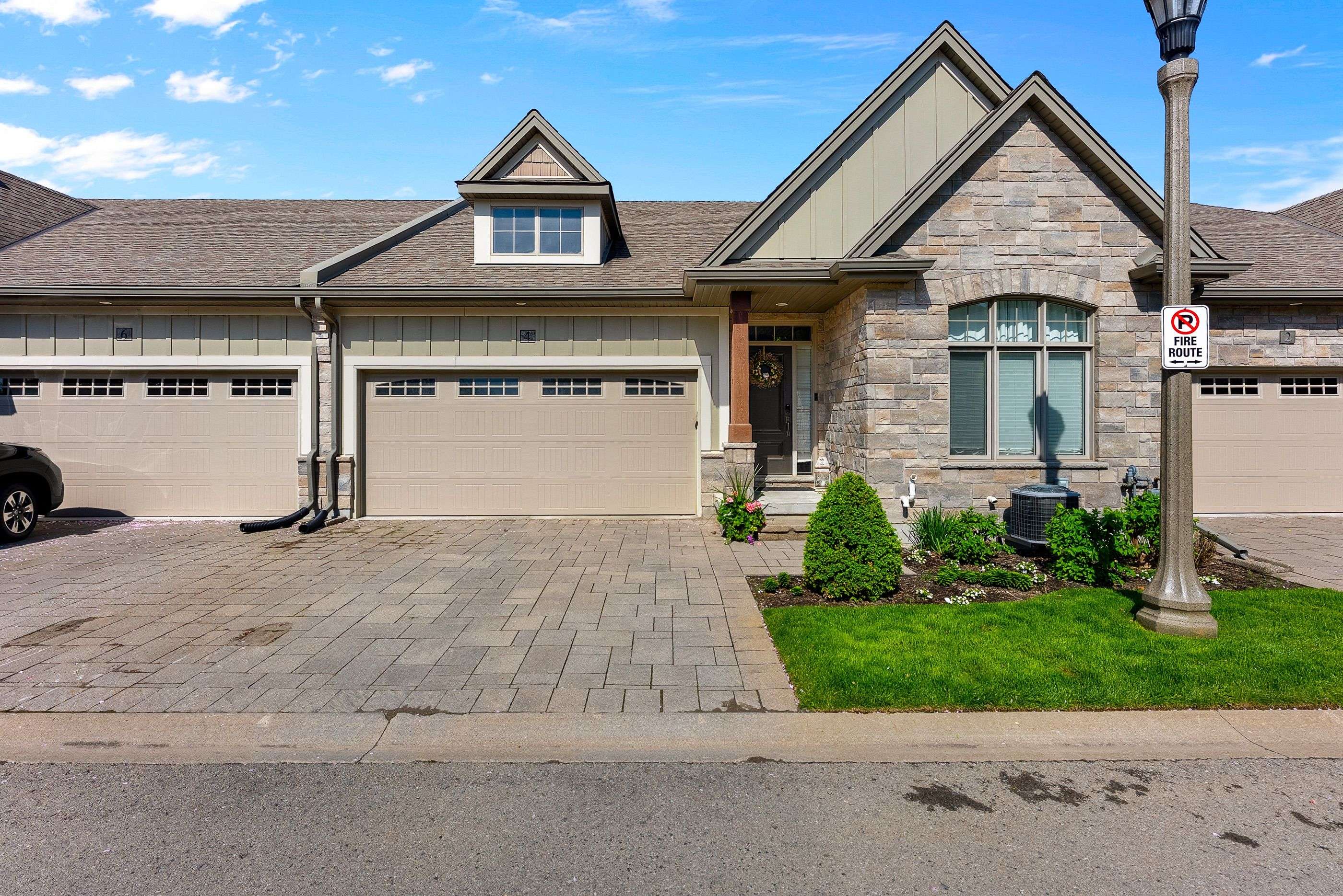 Niagara-on-the-lake, ON L0S 1J1,4 PIONEER LN #41
