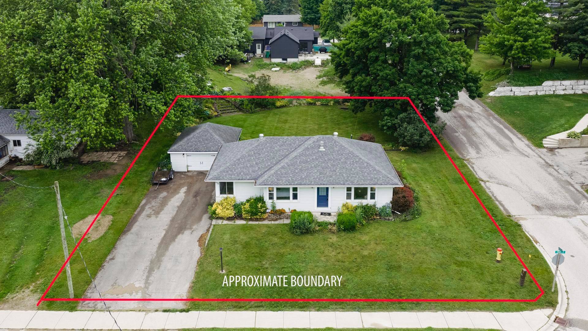 Huron-kinloss, ON N0G 2H0,578 STAUFFER ST