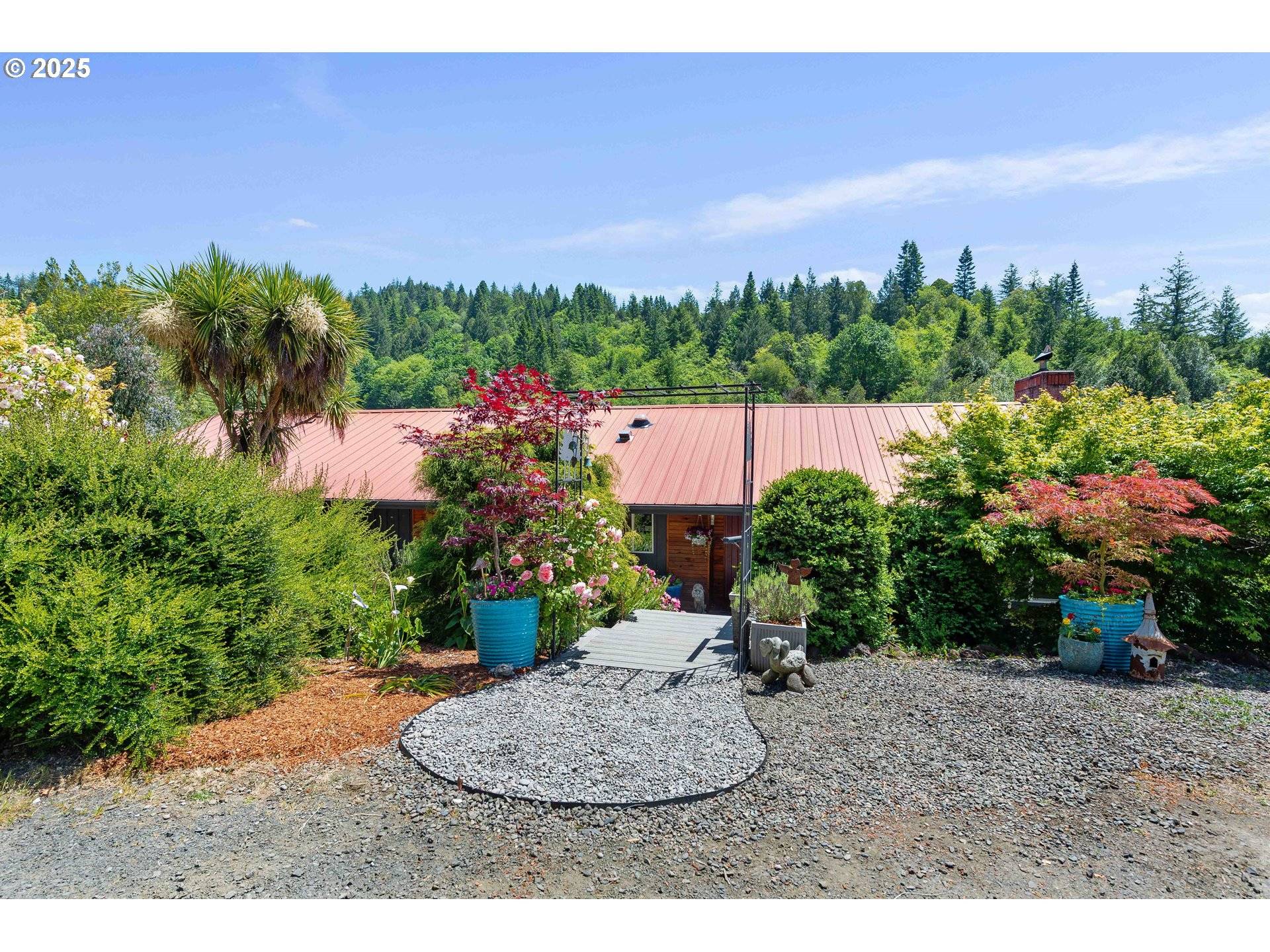 Coquille, OR 97423,56191 GLEN AIKEN CREEK RD