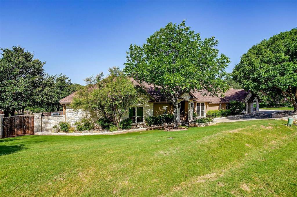 Granbury, TX 76049,9310 Bellechase Road