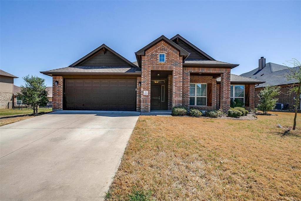 Burleson, TX 76028,1023 Saint Andrews Drive