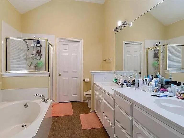 Carrollton, TX 75007,4041 Eisenhower Street