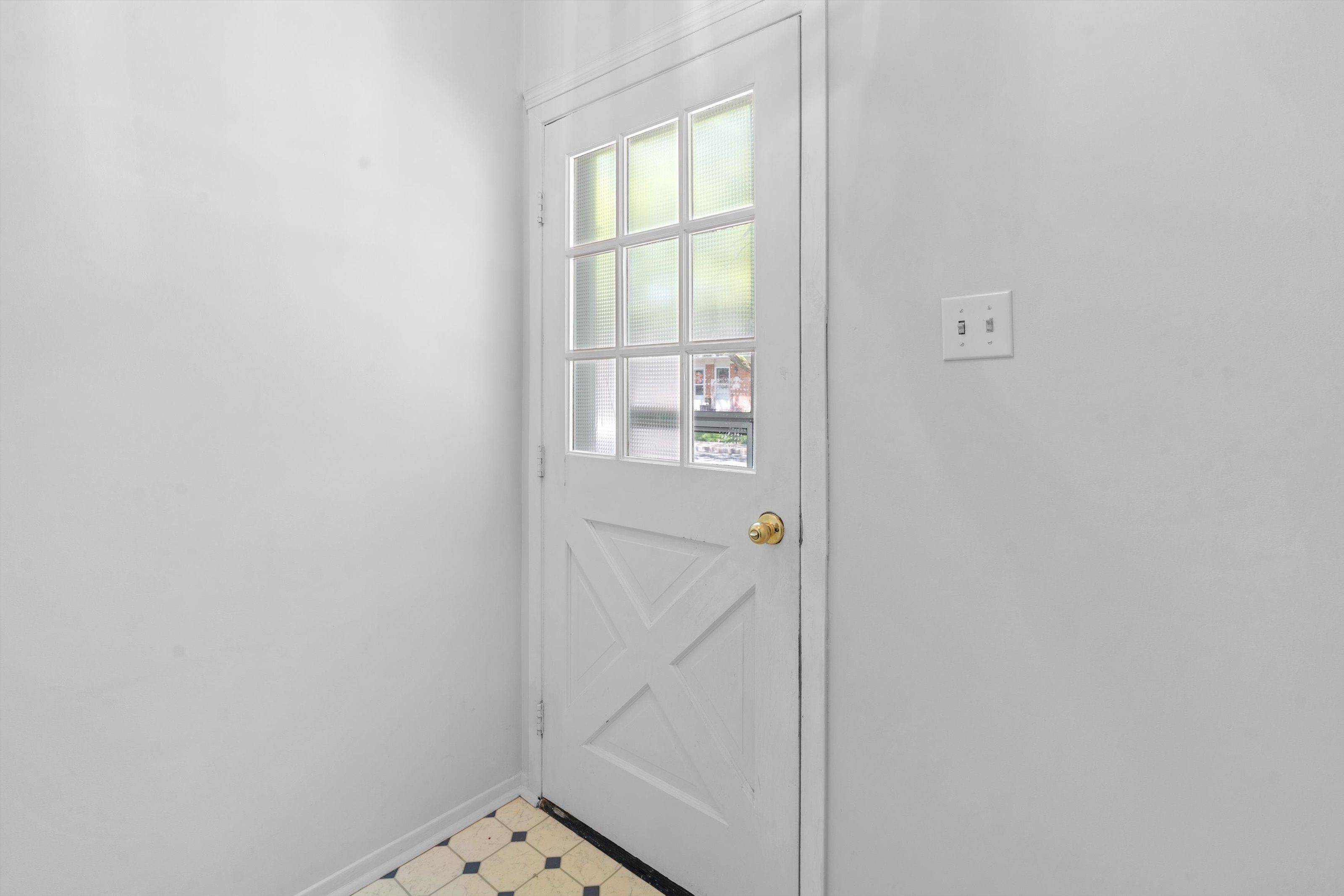 Welland, ON L3C 6J6,185 Denistoun ST #14