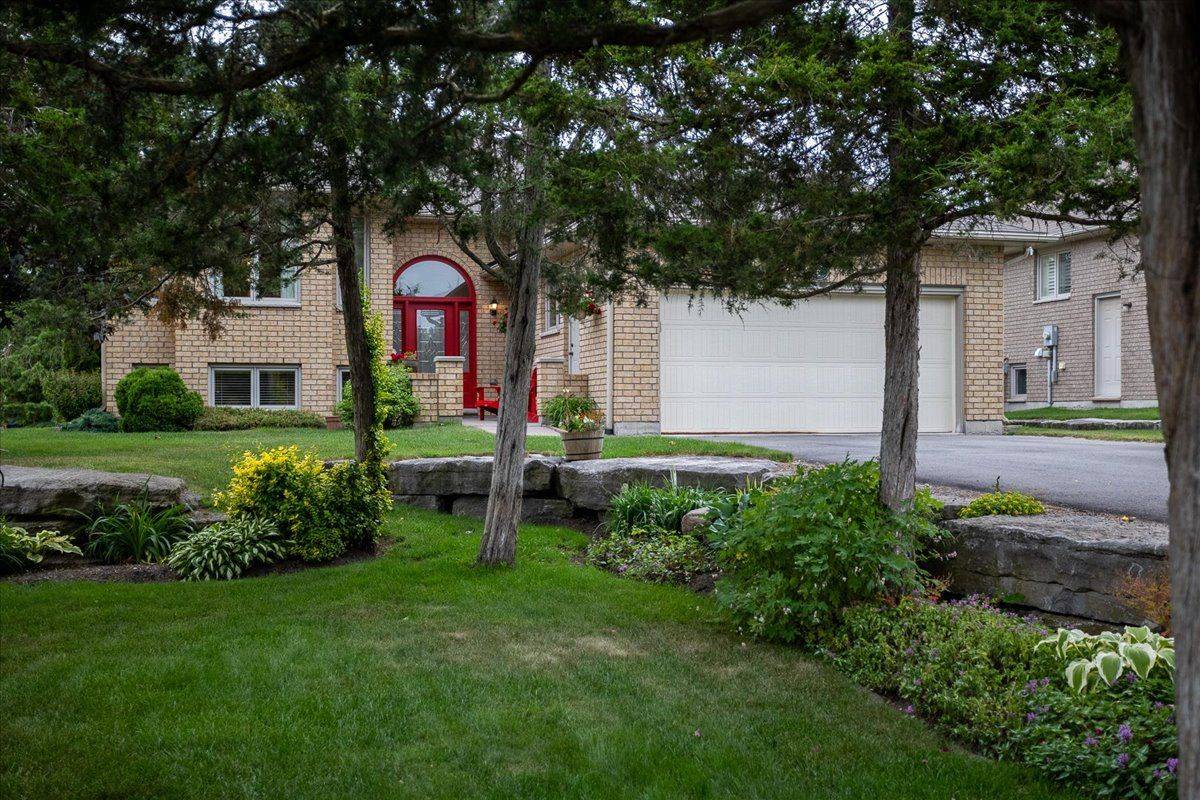 Kawartha Lakes, ON K0M 1A0,101 South Harbour DR