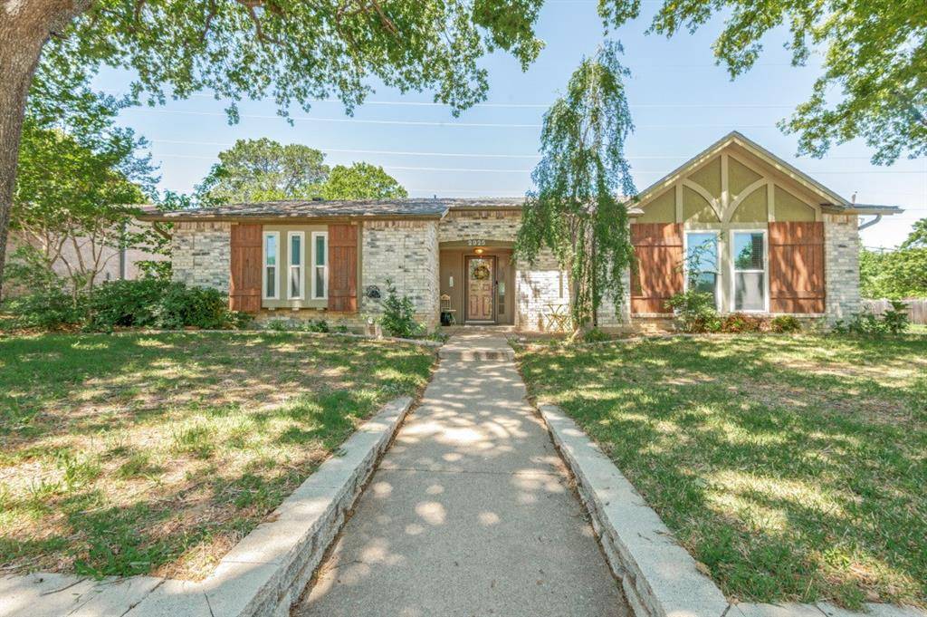 Bedford, TX 76021,2925 White Oak Lane