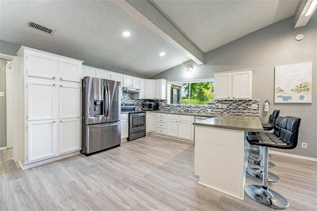 Gun Barrel City, TX 75156,123 Cottonwood Trail