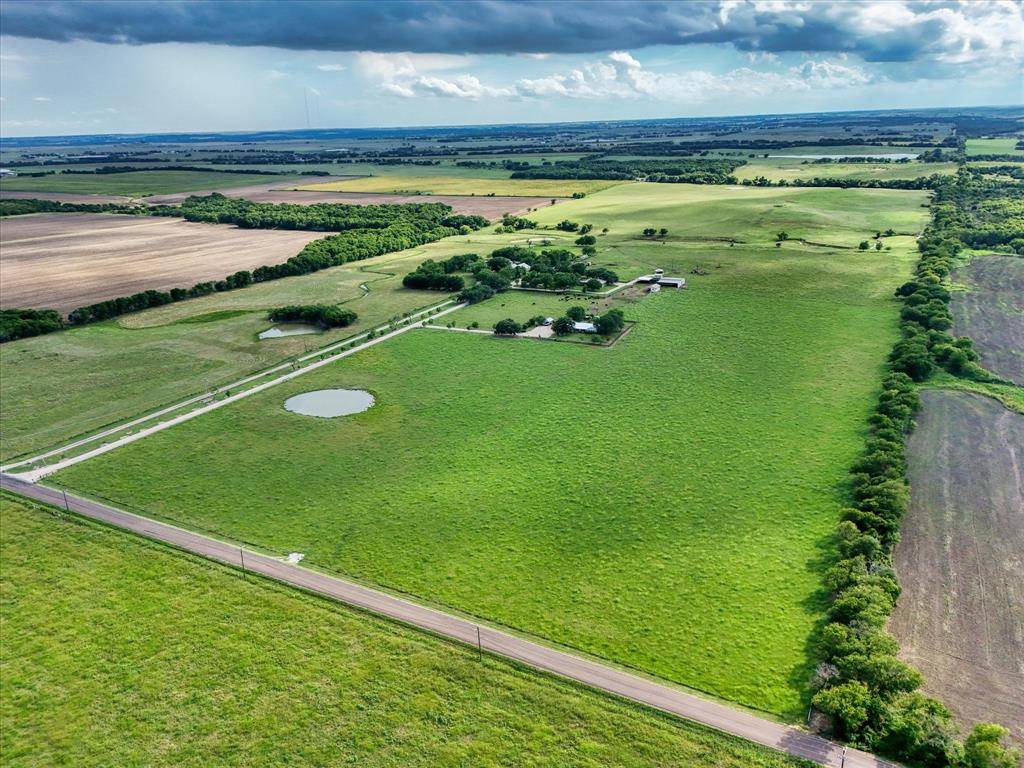 Lorena, TX 76655,15796 chapel Road