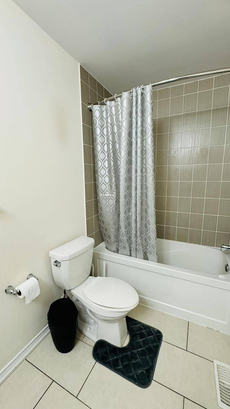 Brampton, ON L7A 4N4,30 Golden Springs DR #ROOM