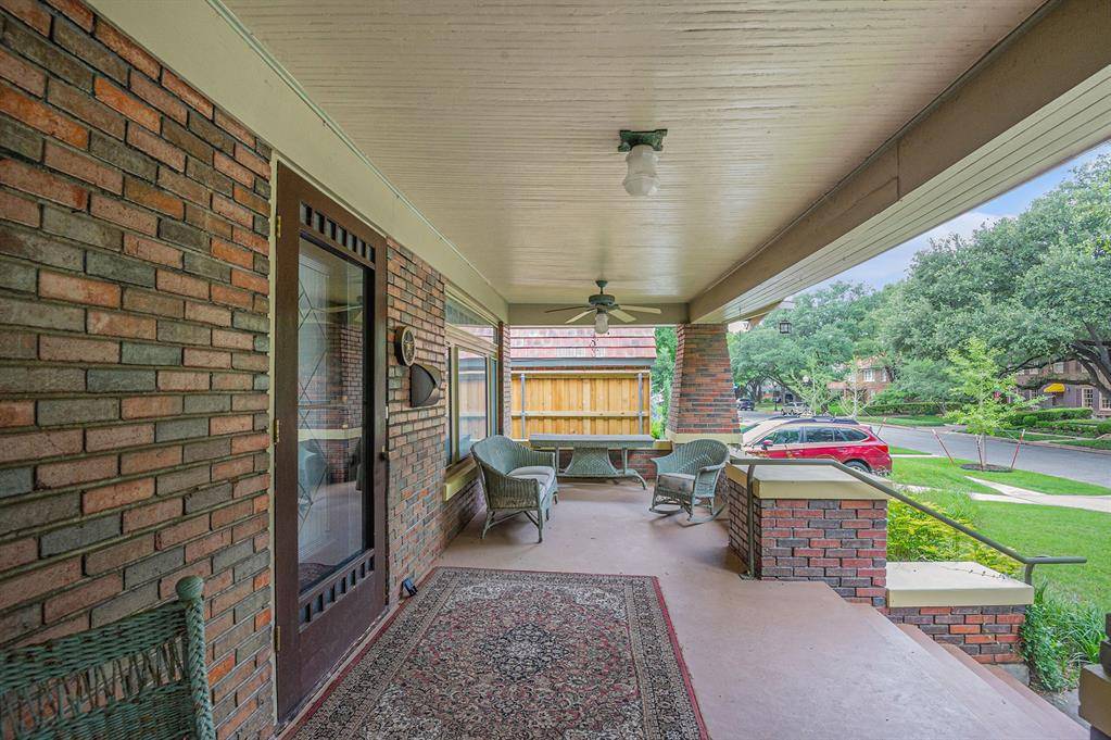 Fort Worth, TX 76110,2135 Pembroke Drive