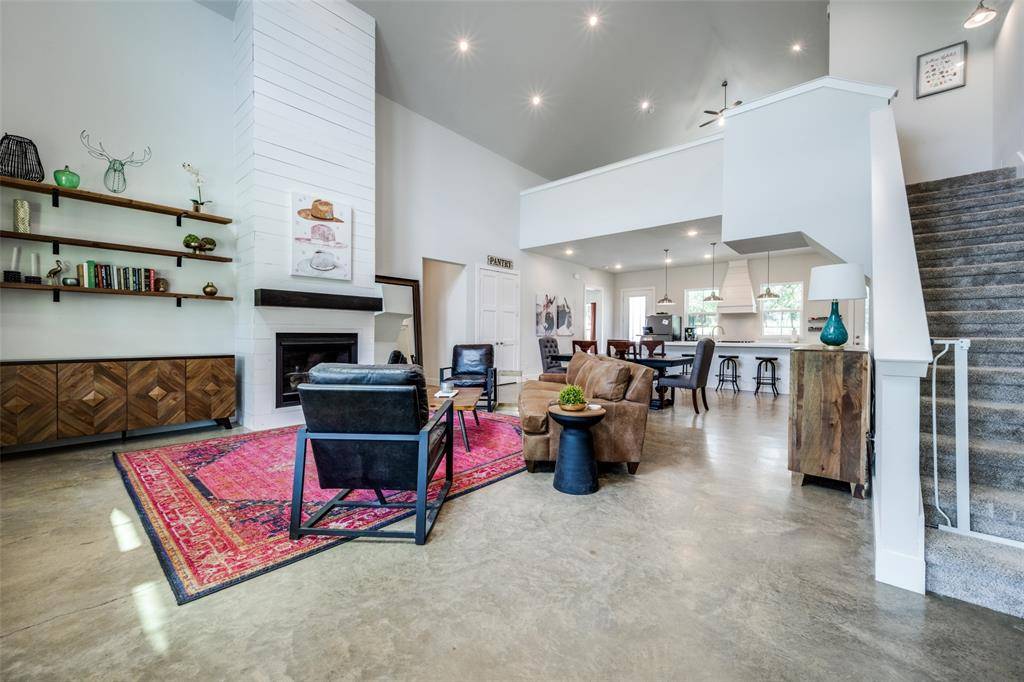 Argyle, TX 76226,310 Oak Drive