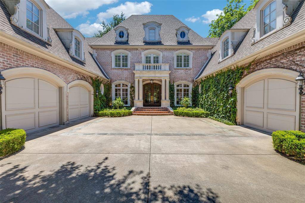 Dallas, TX 75225,5930 Desco Drive
