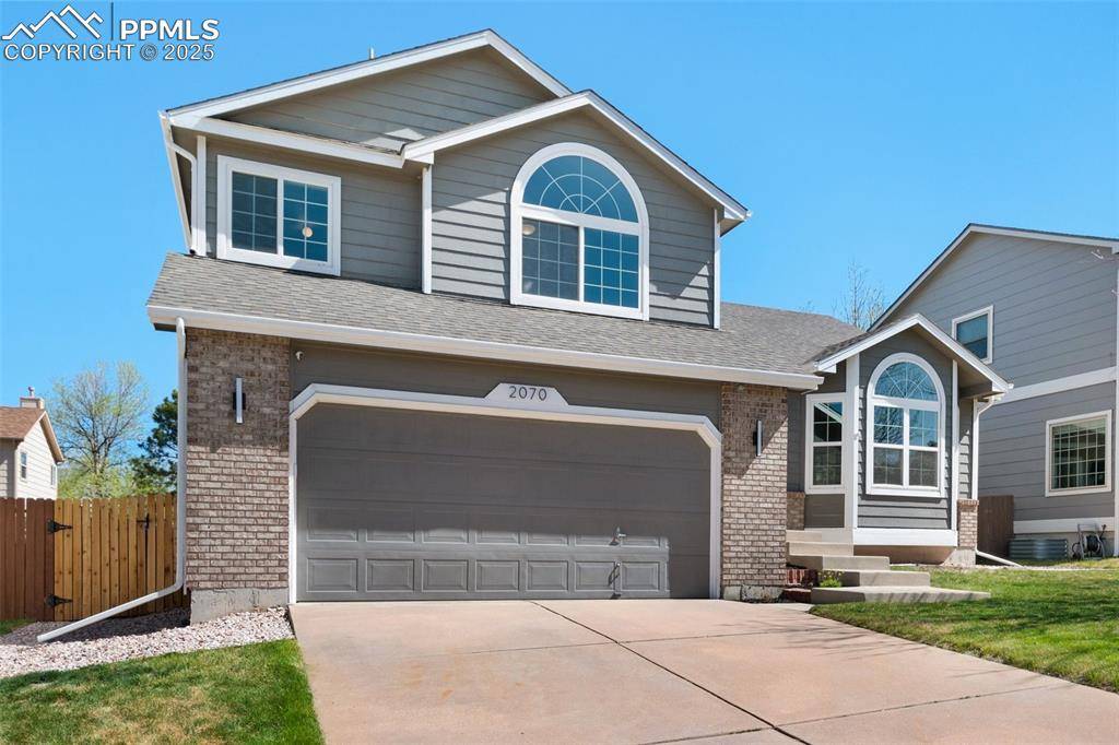 Colorado Springs, CO 80920,2070 Bramblwood LN