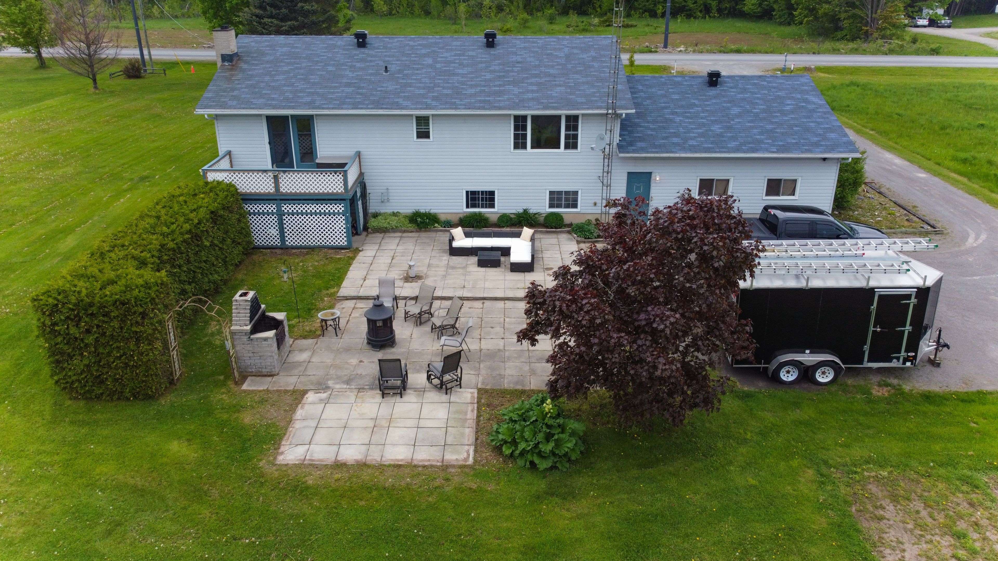 Montague, ON K7A 4S4,887 Macpherson RD