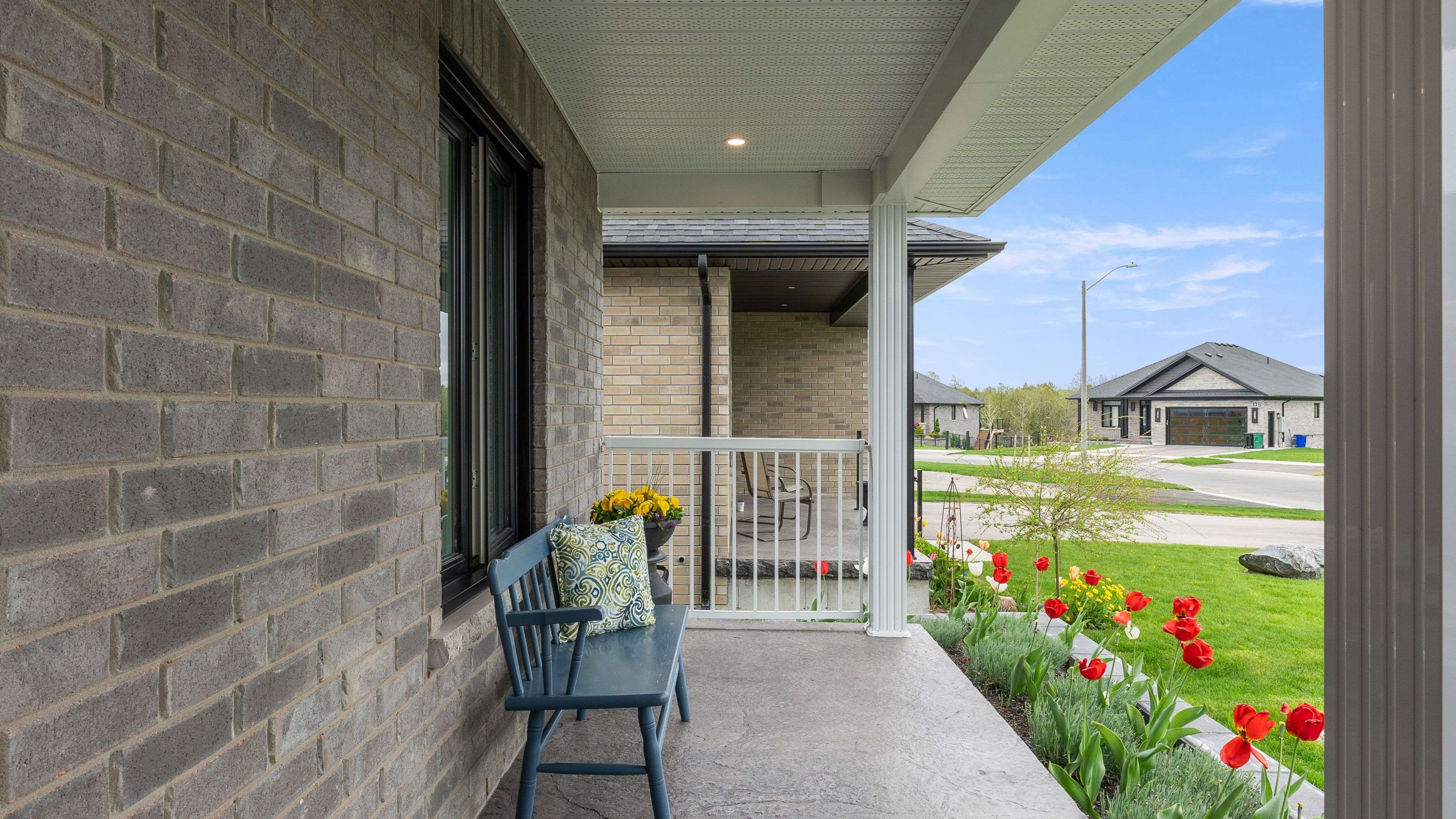 Kawartha Lakes, ON K9V 0J3,122 Springdale DR