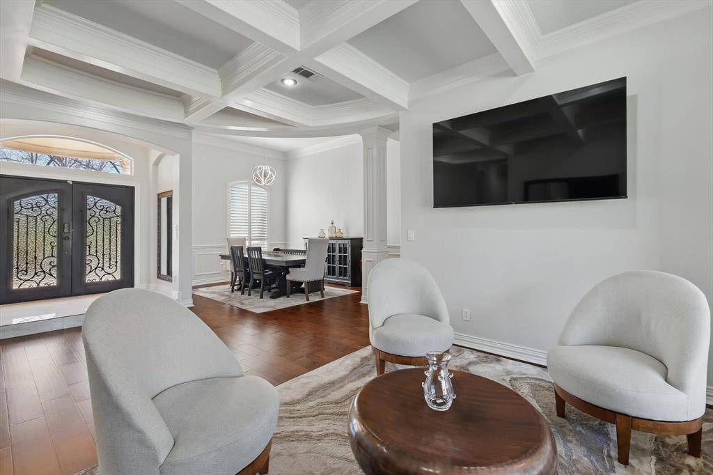 Fort Worth, TX 76112,5833 Forest River Drive