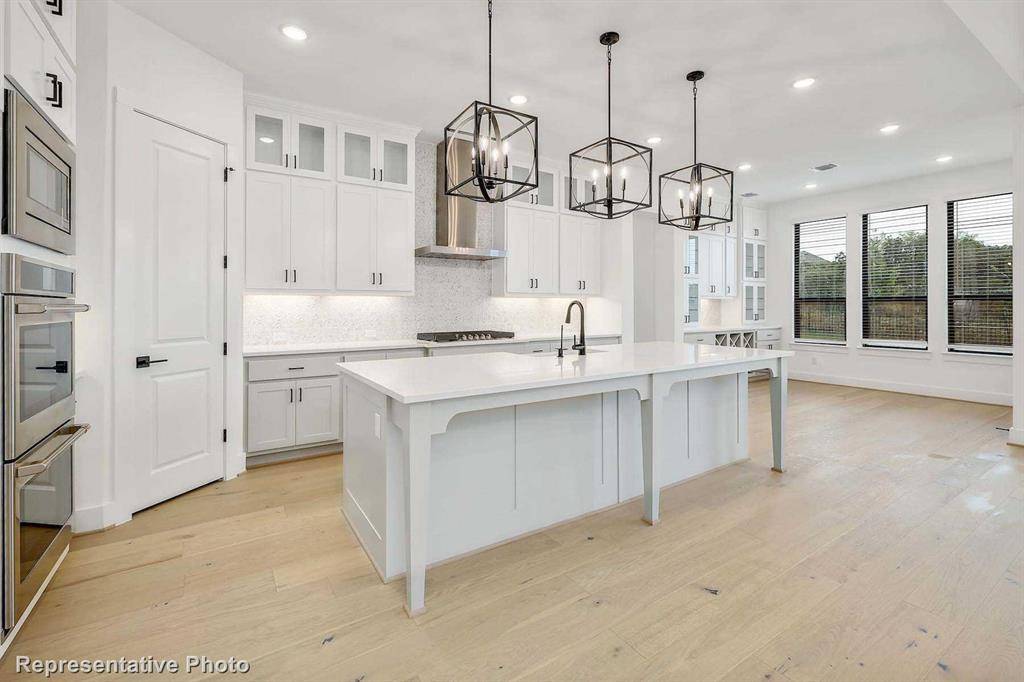 Rockwall, TX 75087,911 Montrose Drive