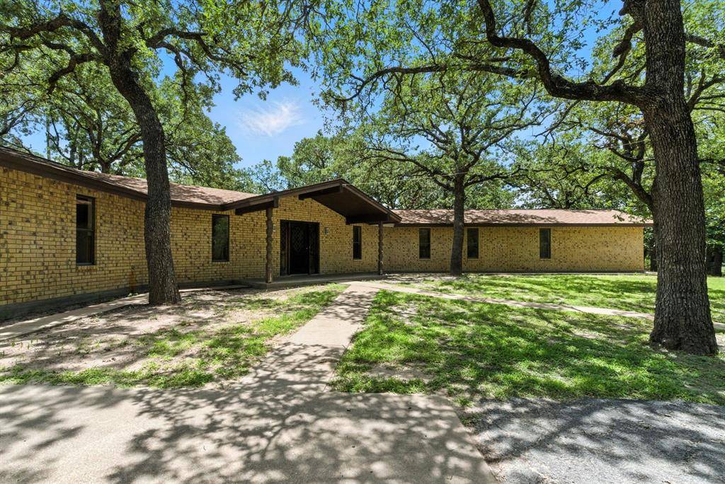 Stephenville, TX 76401,792 County Road 474