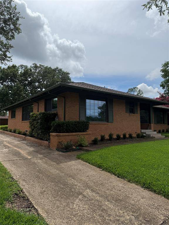 Dallas, TX 75214,4219 Briar Creek Lane