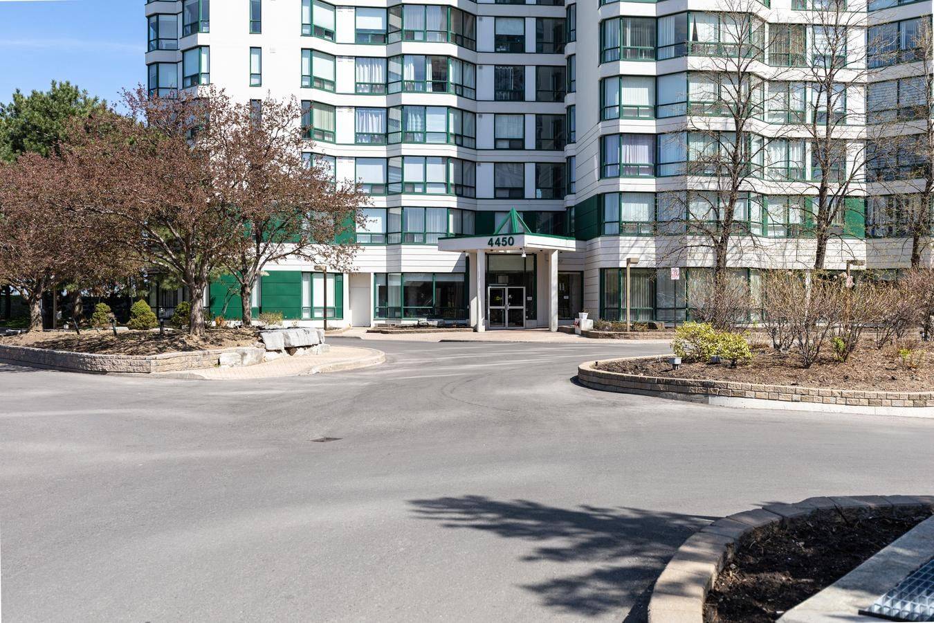 Mississauga, ON L5R 3R4,4450 Tucana CT #PH4