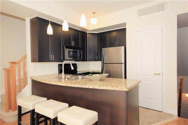 Toronto C01, ON M5T 1B7,78 Carr ST #26