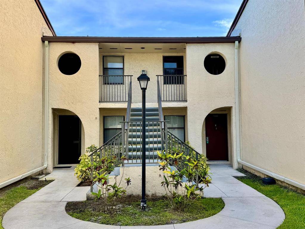 Hollywood, FL 33026,[StreetName,UnitNumber,StreetNumber,StreetDirPrefix]