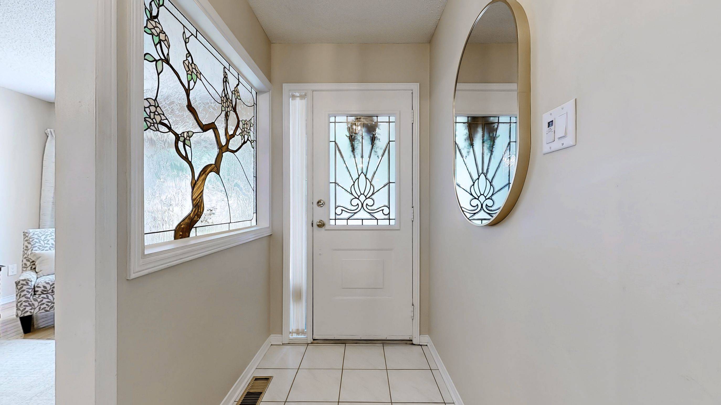 Pickering, ON L1X 1P7,1009 Maury CRES