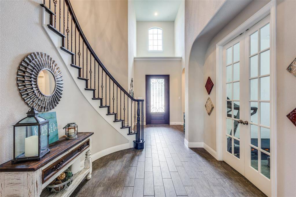 Mckinney, TX 75071,3900 Silent Water Street