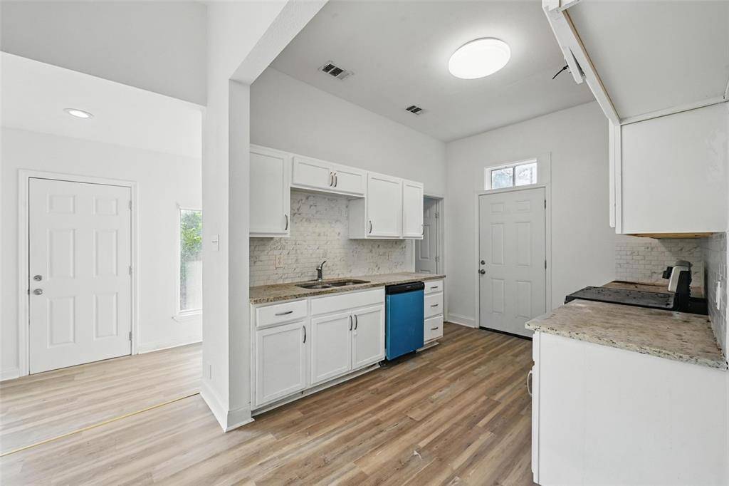 Denison, TX 75020,710 W Owing Street