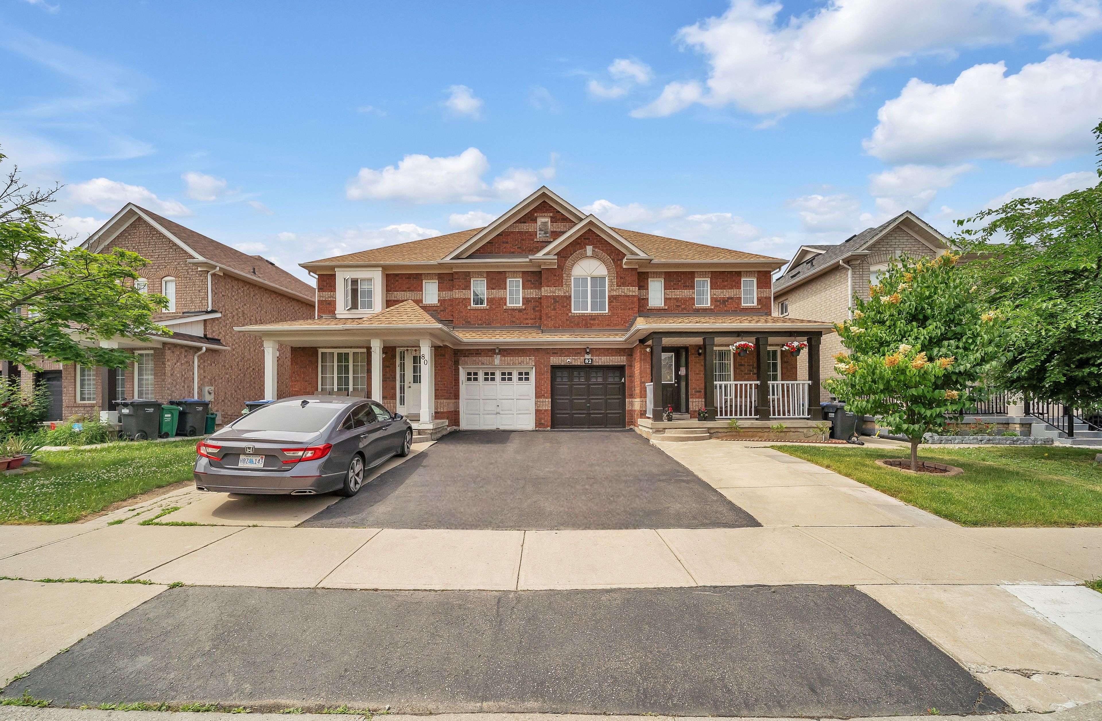 Brampton, ON L6R 2P4,82 Jewel CRES