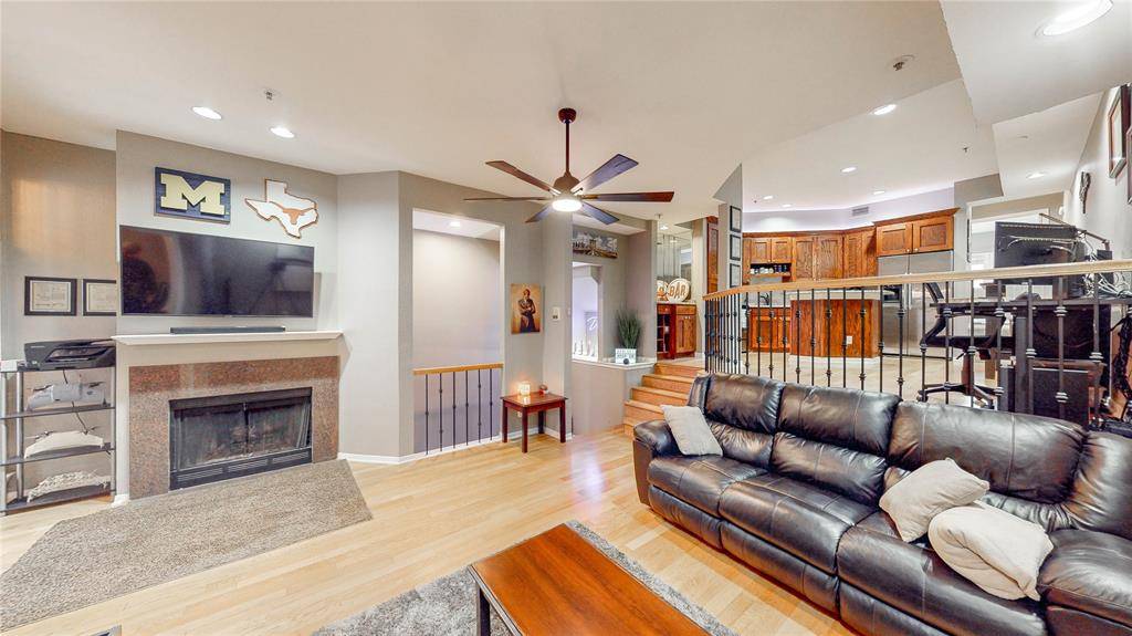 Dallas, TX 75204,3235 Cole Avenue #50