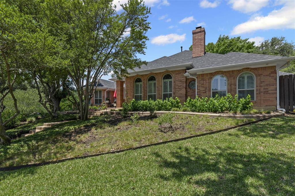 Fort Worth, TX 76116,3512 Ridglea Country Club Drive