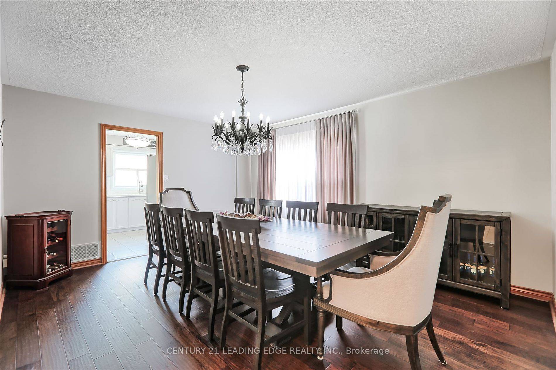 Vaughan, ON L4L 6V7,312 Valeria BLVD