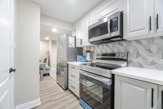 Milton, ON L9T 2X5,1215 Elderberry CRES