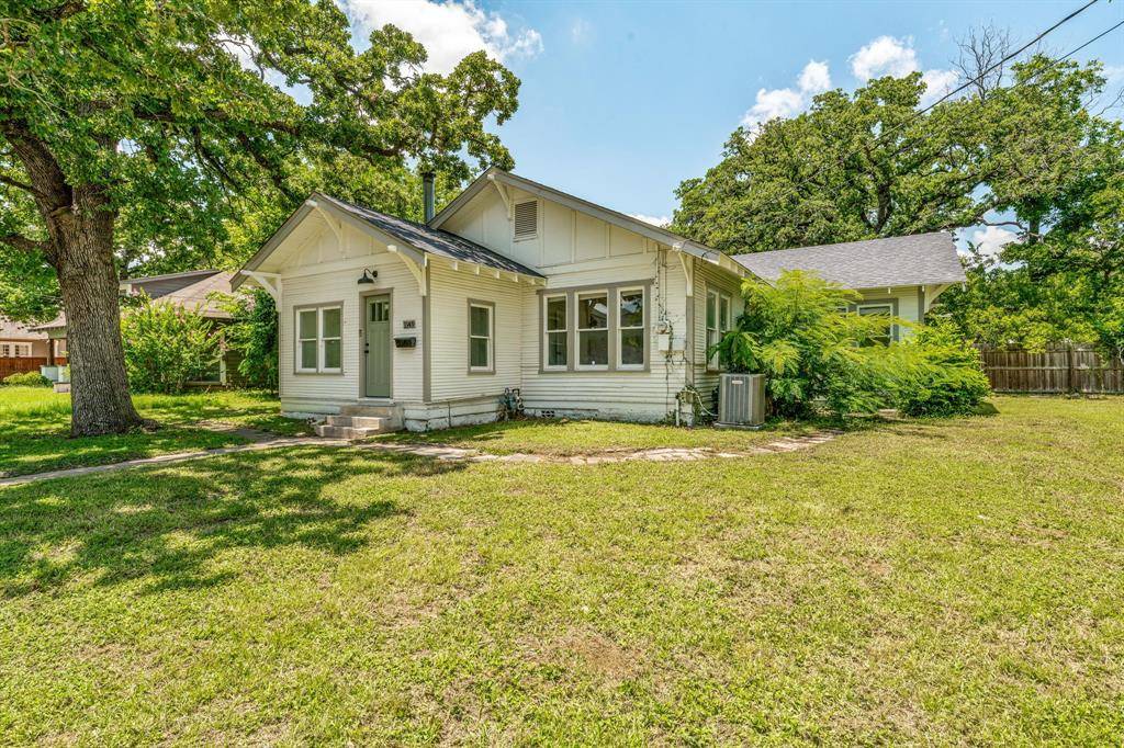 Stephenville, TX 76401,1143 W Jones Street