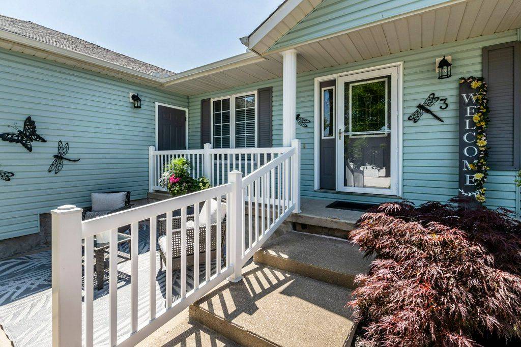 Wilmot, ON N3A 2G5,3 Heather PL