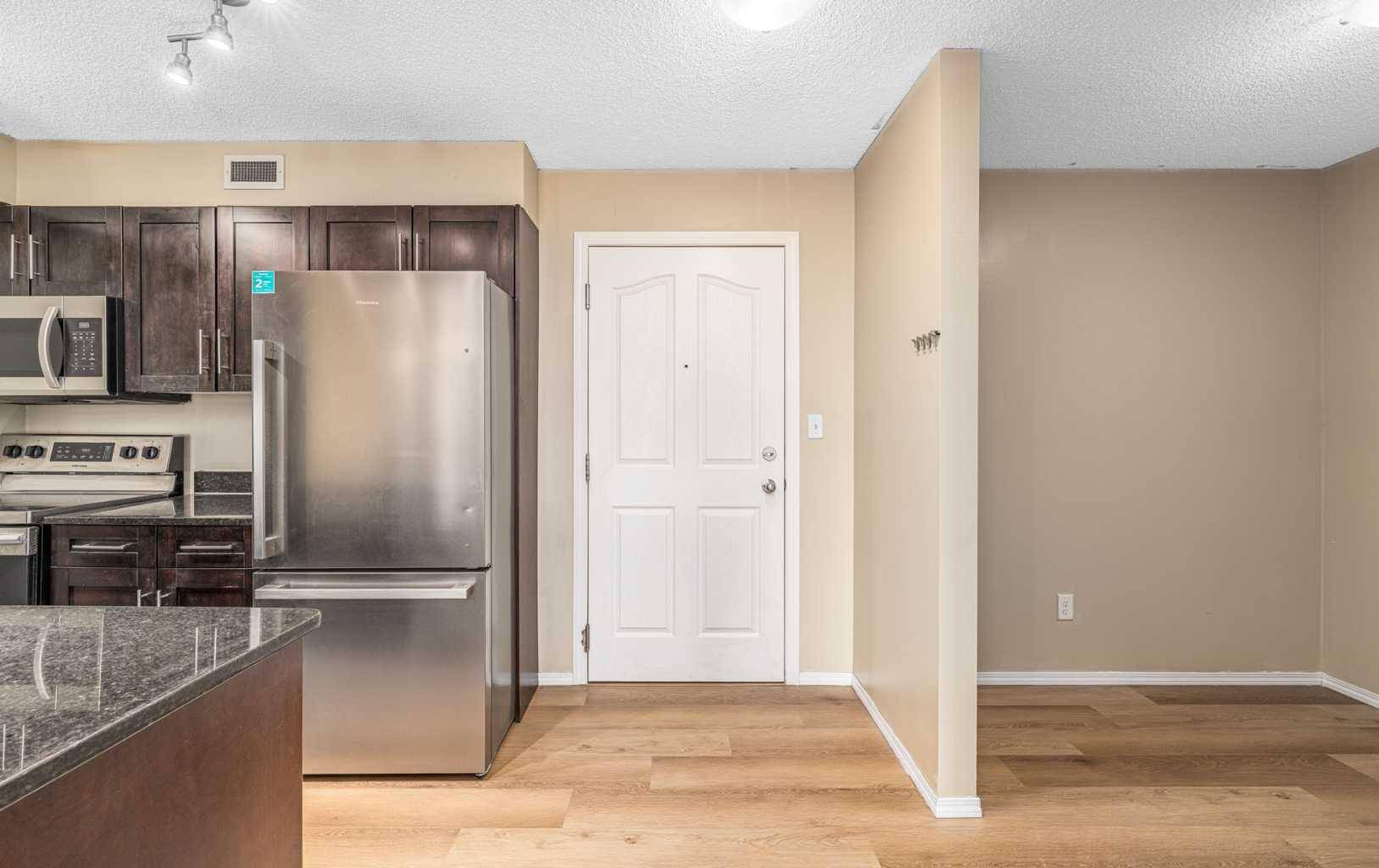 Calgary, AB T3J 0N5,7130 80 AVE NE #210