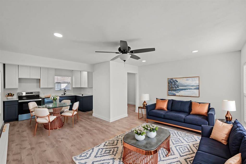 Dallas, TX 75216,1543 Garza Avenue