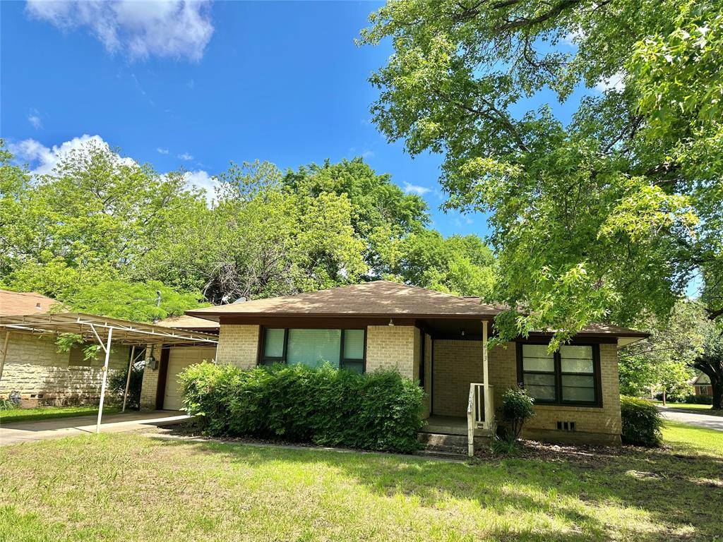 Gainesville, TX 76240,213 W Tennie Street