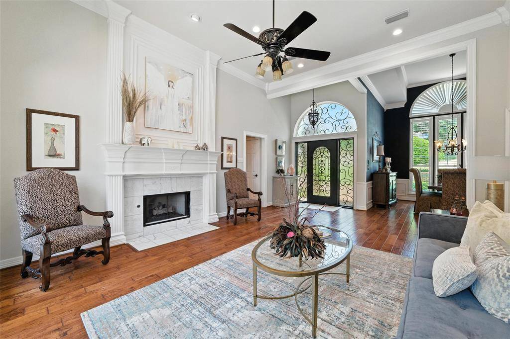 Colleyville, TX 76034,900 Briar Ridge Drive