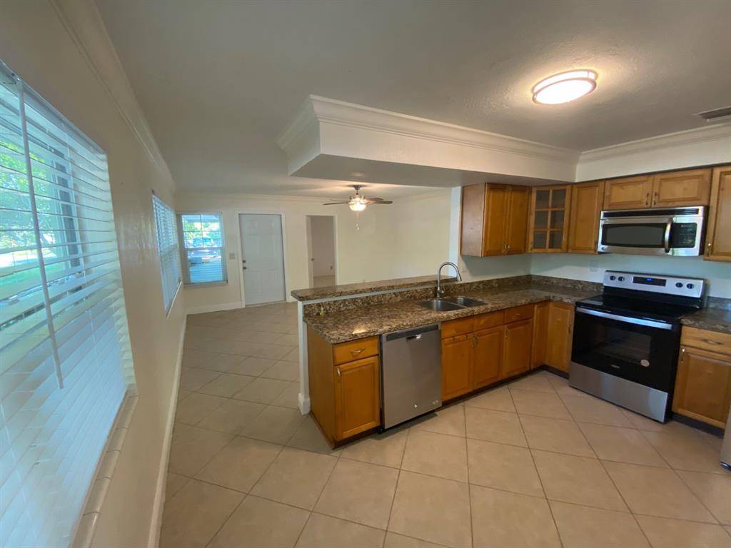 Pompano Beach, FL 33060,[StreetName,UnitNumber,StreetNumber,StreetDirPrefix]