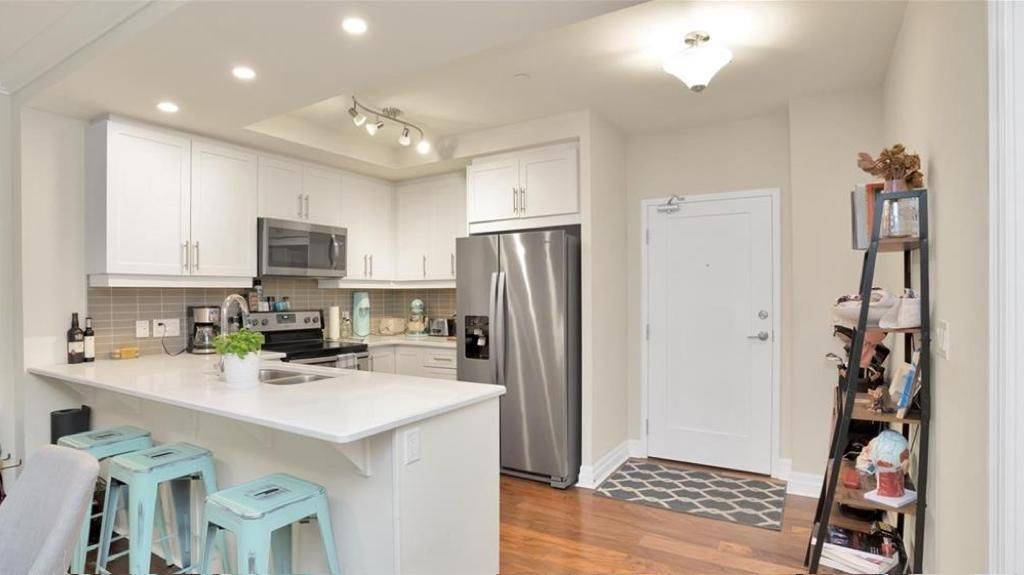 London East, ON N6A 2S6,505 Talbot ST #1205