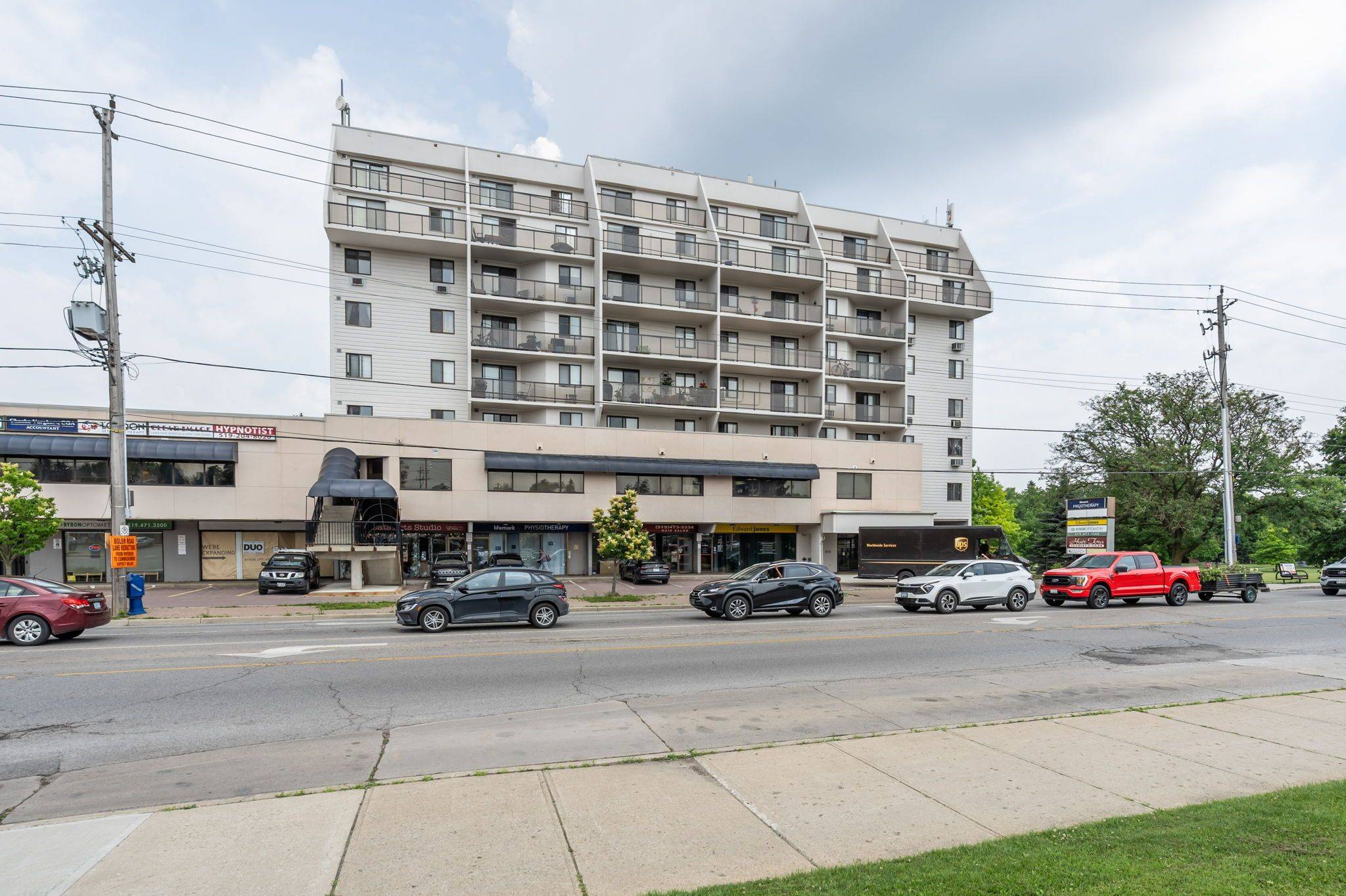 London South, ON N6K 3N5,1255 Commissioners RD W #503