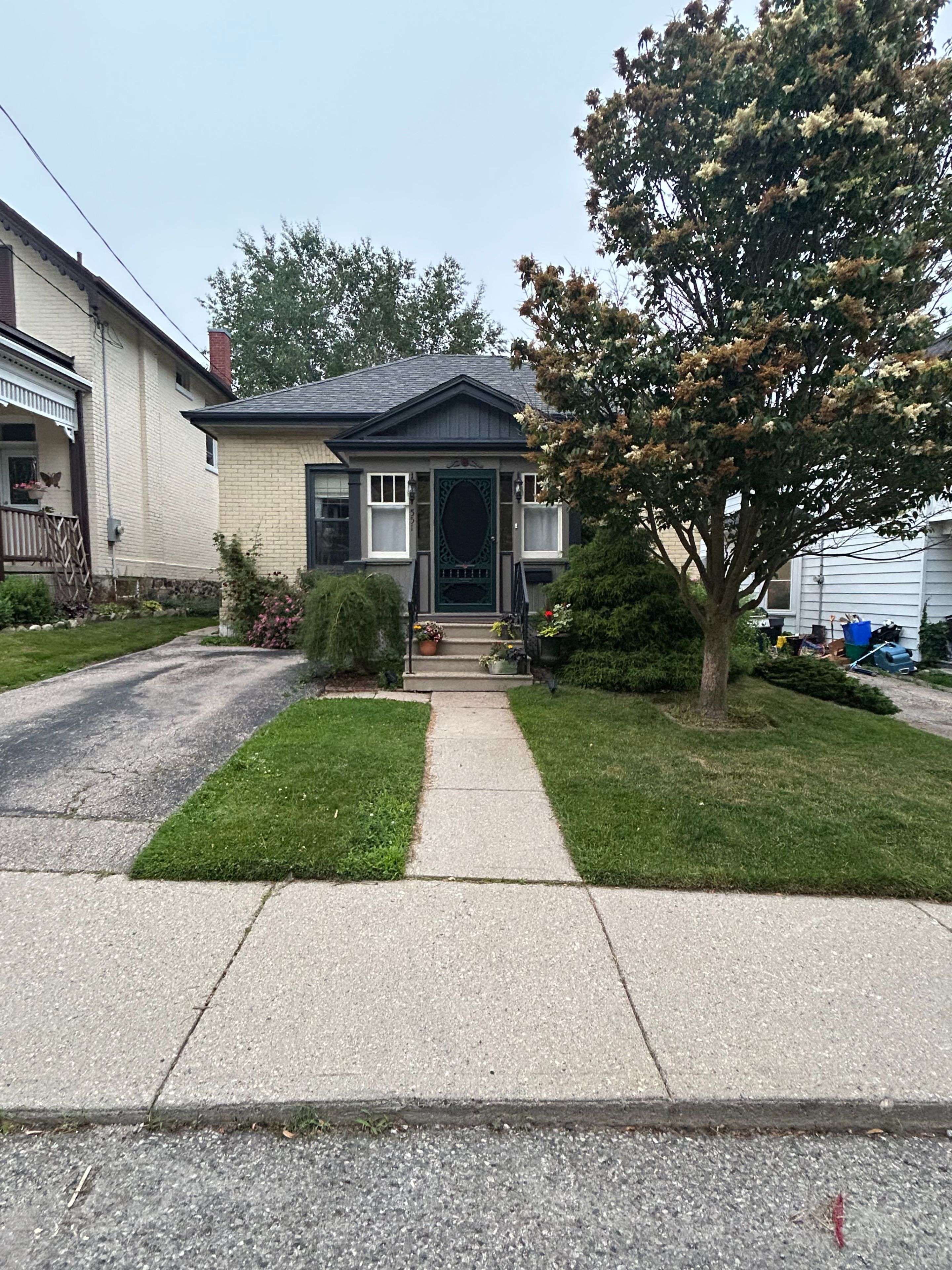 Woodstock, ON N4S 4N7,551 Grace ST