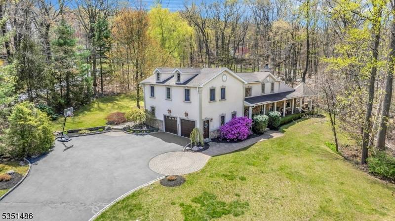 Kinnelon Boro, NJ 07405,132B Brook Valley Rd