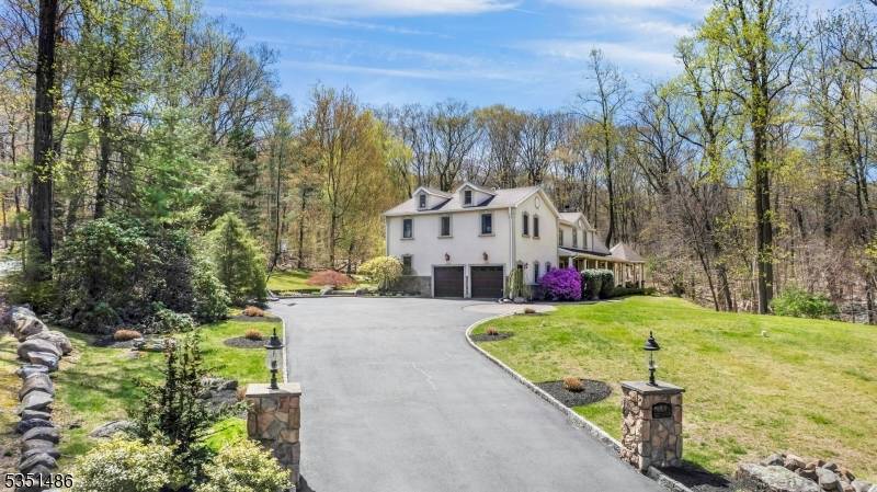 Kinnelon Boro, NJ 07405,132B Brook Valley Rd