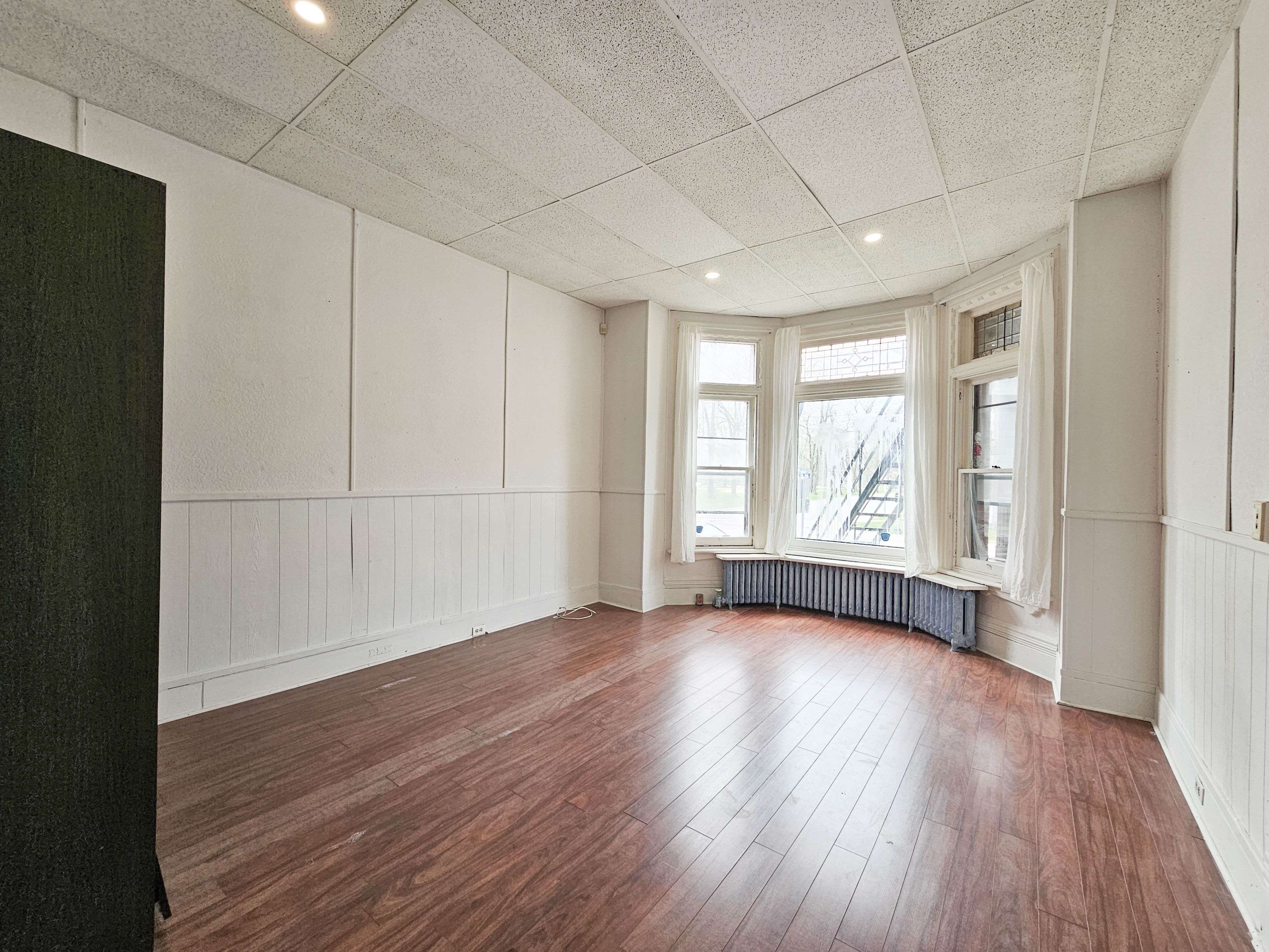 Kingston, ON K7L 3S4,307 Alfred ST