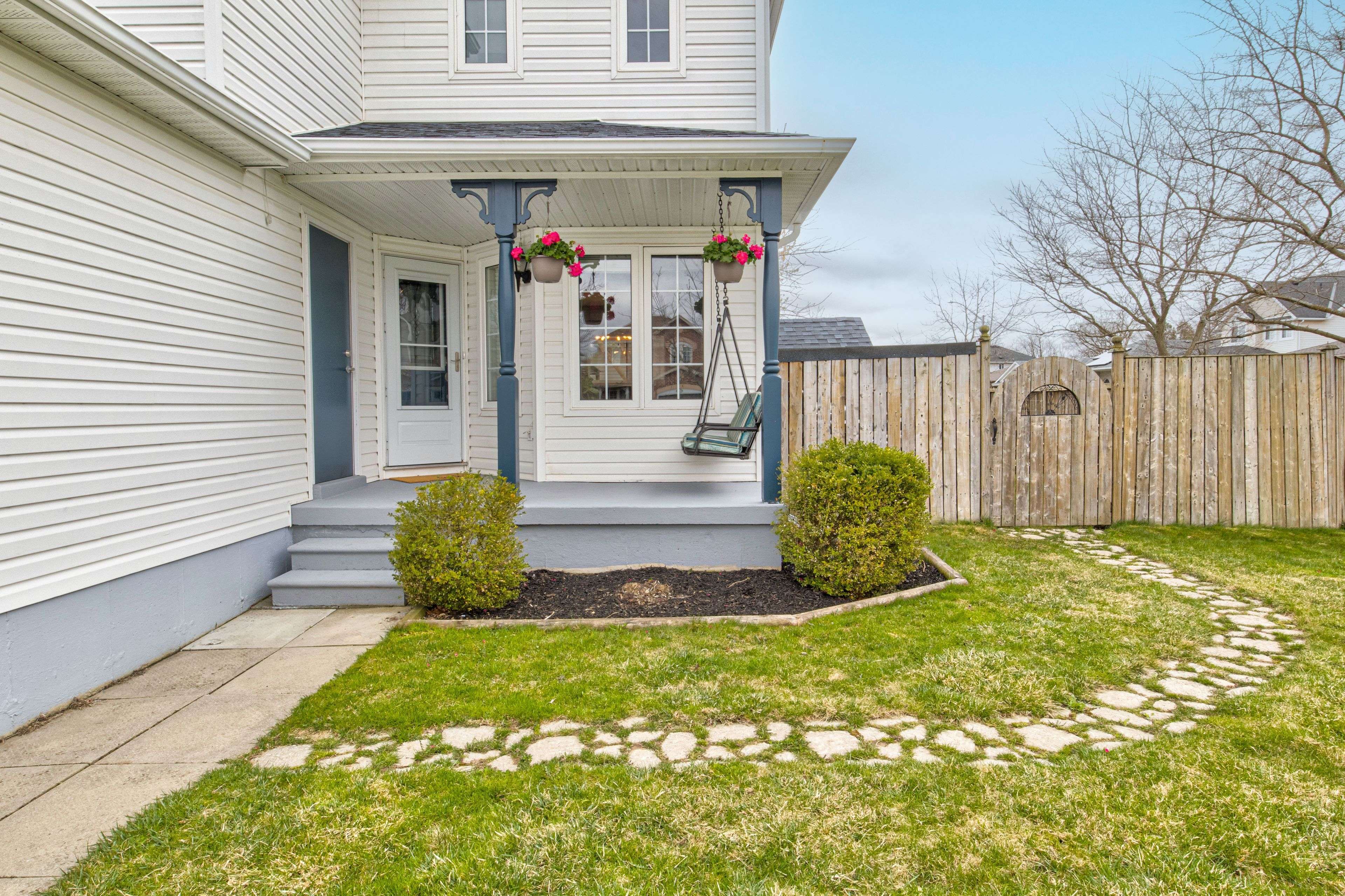 Cambridge, ON N1P 1J1,58 Langlaw DR